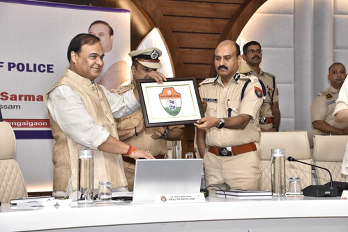 लव जिहाद रोकने के लिए असम पुलिस को एसओपी बनानी चाहिए : हिमंत बिस्वा